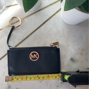 Micheal Kors change purse with keychain